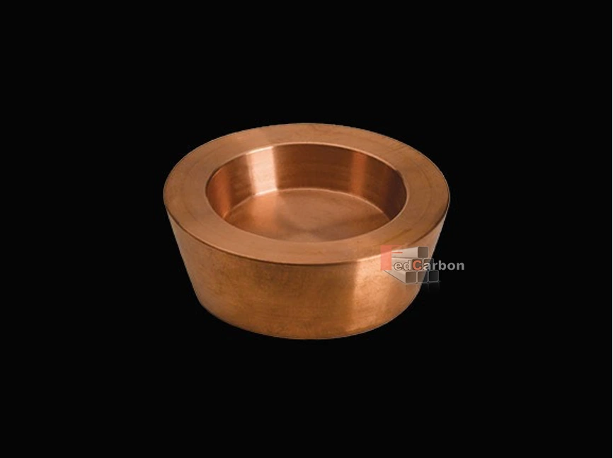 Vacuum self-consumable crucible